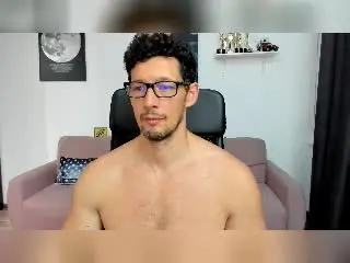 Xlovecam Free Live Porn of BrutusK