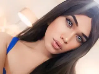 Xlovecam Adult Webcams of AlluringAmelia