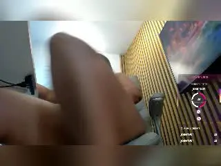 Xlovecam Private Sex Chat of LuluSinclair