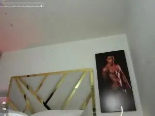 Xlovecam Live Sex of DevinHunter