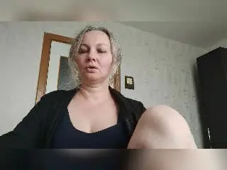 Xlovecam Live Sex Cam of EdithManning