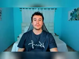 Xlovecam Free Live Porn of MrDominux