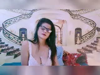 Xlovecam Private Sex Chat of IndianAllure69
