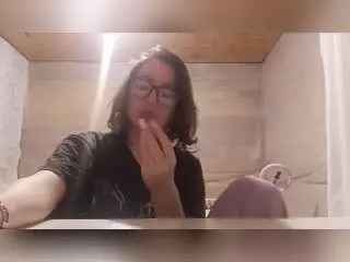 Xlovecam Live Sex of VandaDelehoy