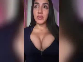 Xlovecam Live Porn of AlanaHarris
