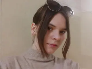 Xlovecam Nude Webcam of MathaDernier